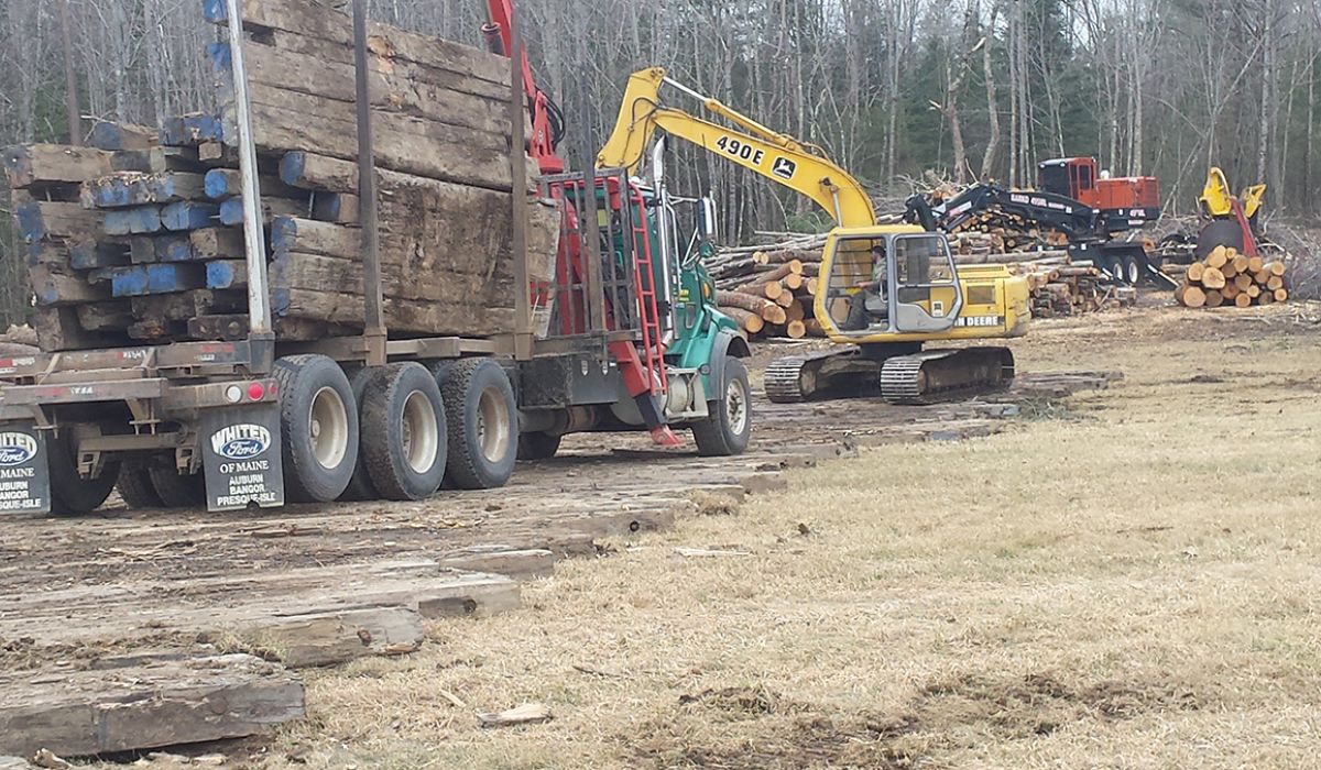 Delivering Timber Mats